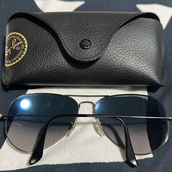 Ray Ban Metal Polarized Large Aviator Sunglasses - Picture 2 of 5